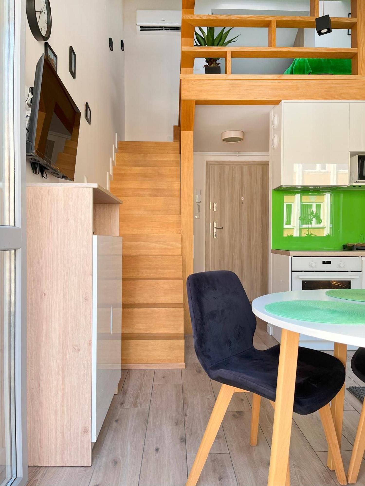 Modern With Air Conditioning, Vistula Boulevards, Cracow Heart Apartment *