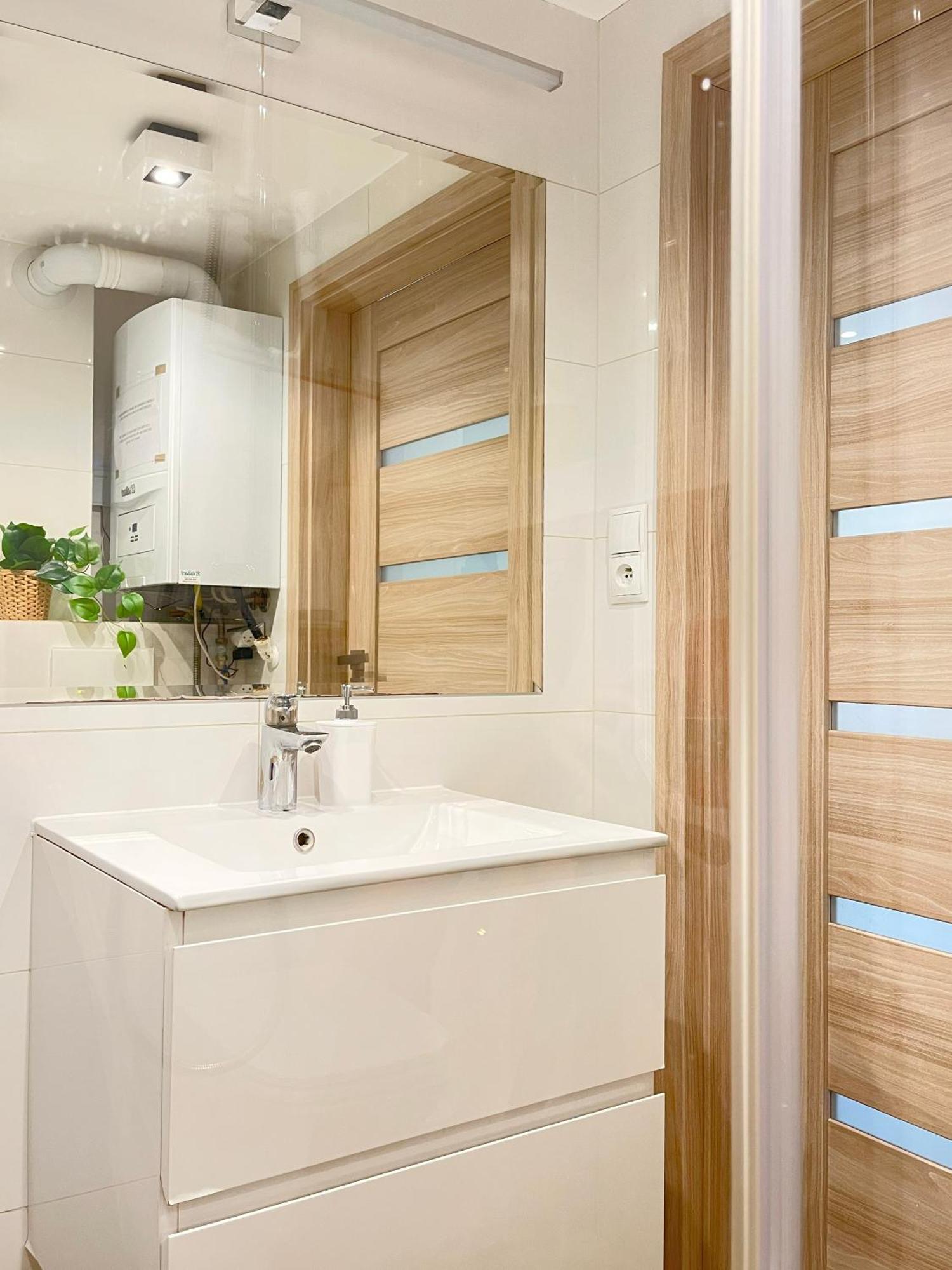Modern With Air Conditioning, Vistula Boulevards, Cracow Heart Apartment